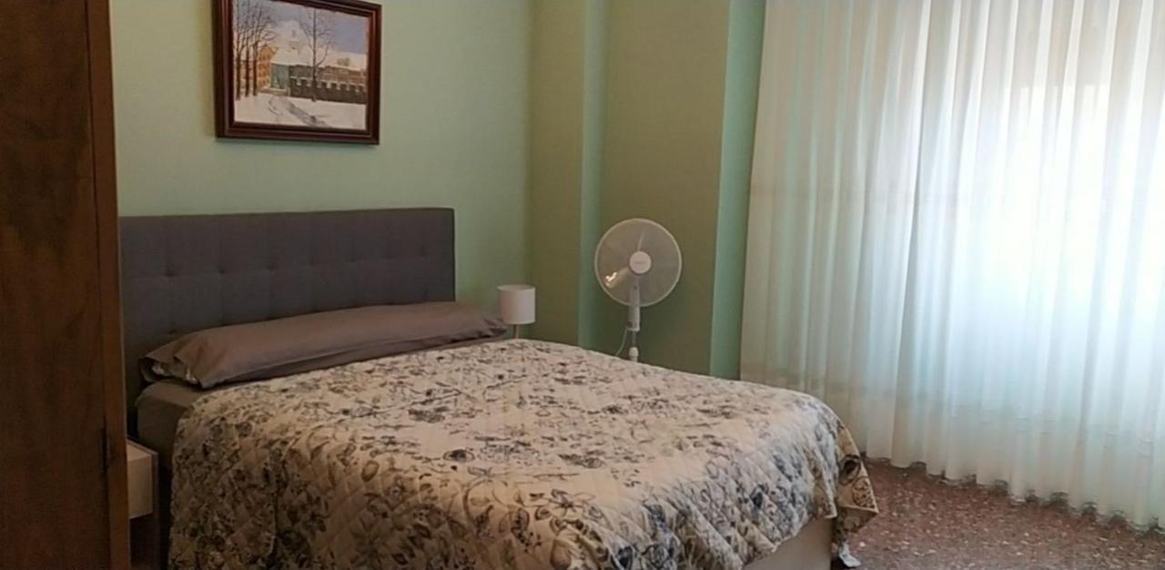 T&C Haro Appartement Buitenkant foto